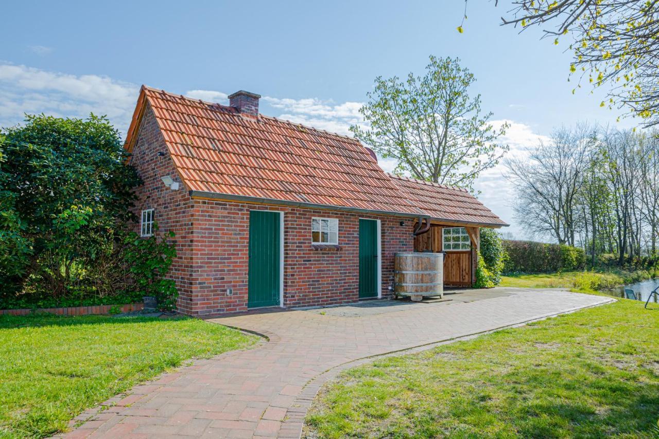 Reetdach Ostfriesenhaus Villa Sudbrookmerland Exterior photo